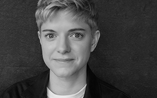 Mae Martin